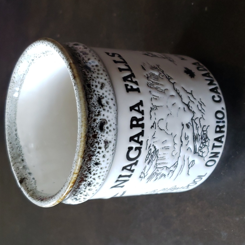 Vintage Niagra Falls Ontario Canada Coffee Cup Mug